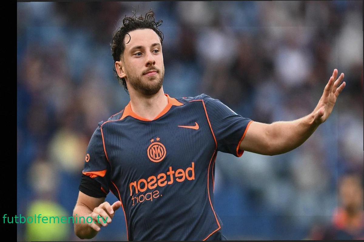 Roma: Tras Çelik, Carlos Augusto en el punto de mira para las bandas